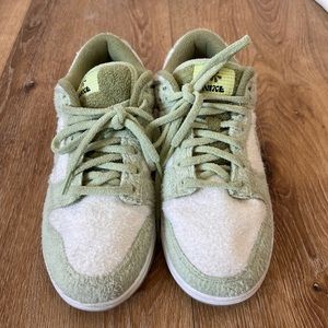 Nike Dunk Low SE Fleece Pack Honeydew